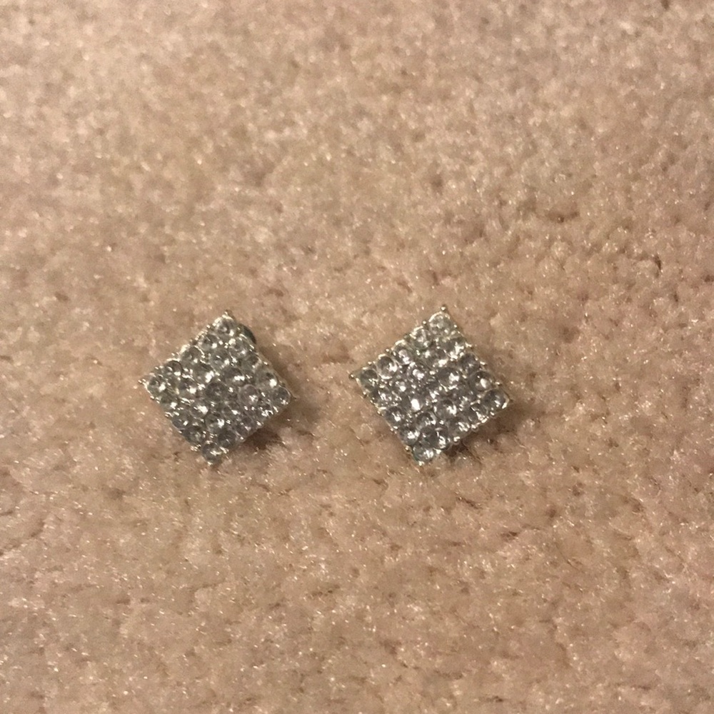 Diamond earrings